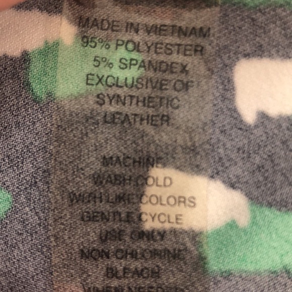 Chaus Slouching Neck Synthetic Leather Top Small - Picture 8 of 11